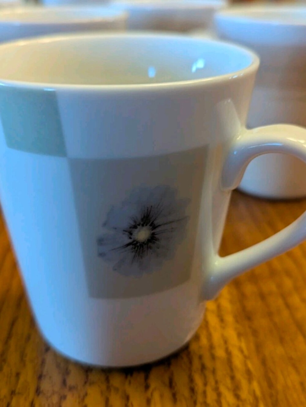 Studio Nova Meadowsweet Mist Mugs - Set Of 8